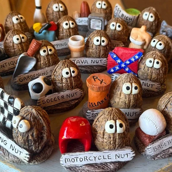 New- Your choice of one Novelty Nut Figurines Hilarious Adorable and Fun - Picture 4 of 14